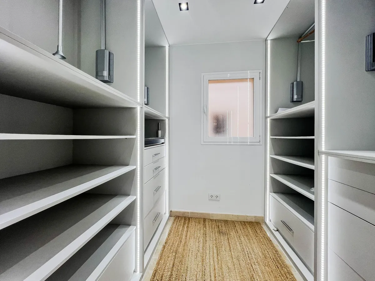 8864ef37-680c-4a47-ab6a-d8504d5c33fd