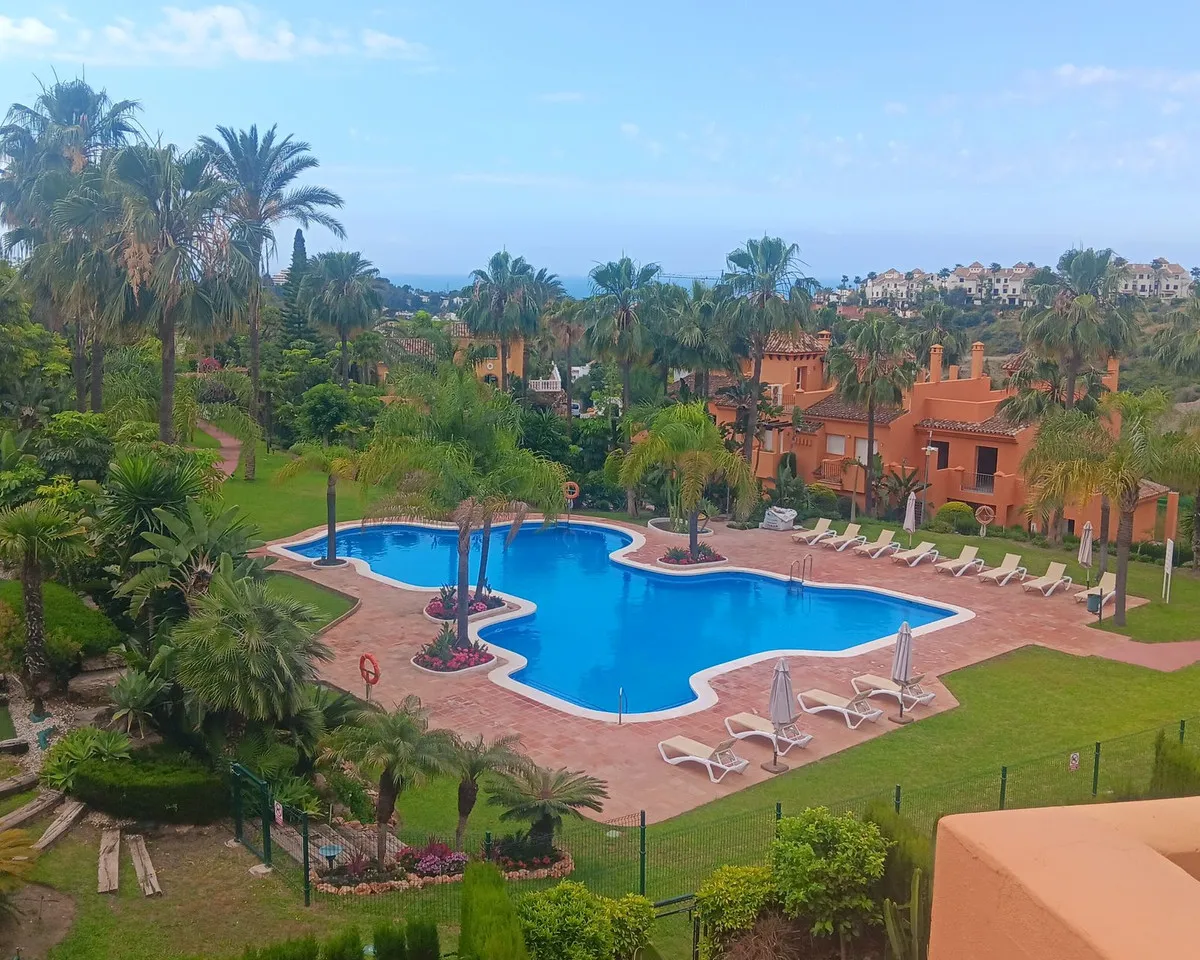 Scenic Sea View Semi-Detached Home in El Paraiso