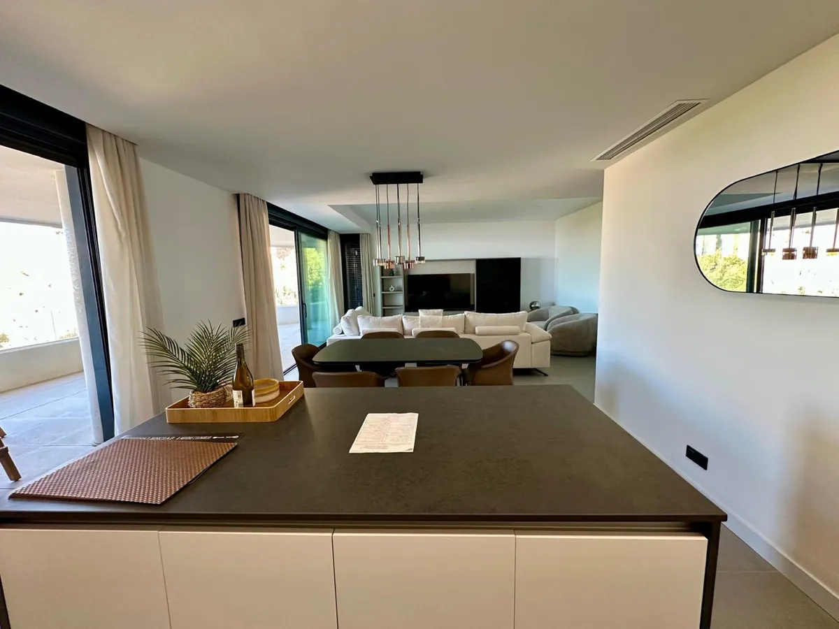 6476335f-9ca6-45fe-b523-fb2436521933