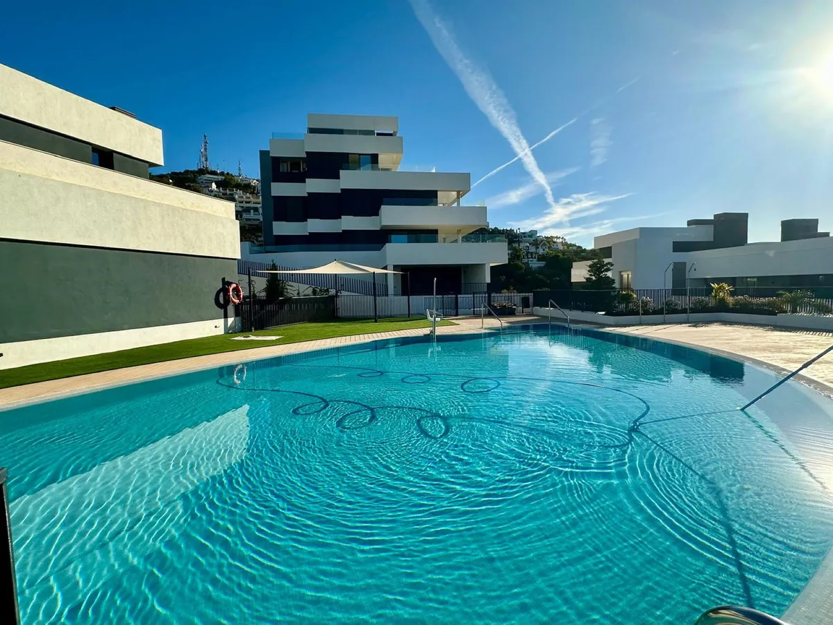 8c419ef2-9e3e-4e9d-896c-1af894345b57