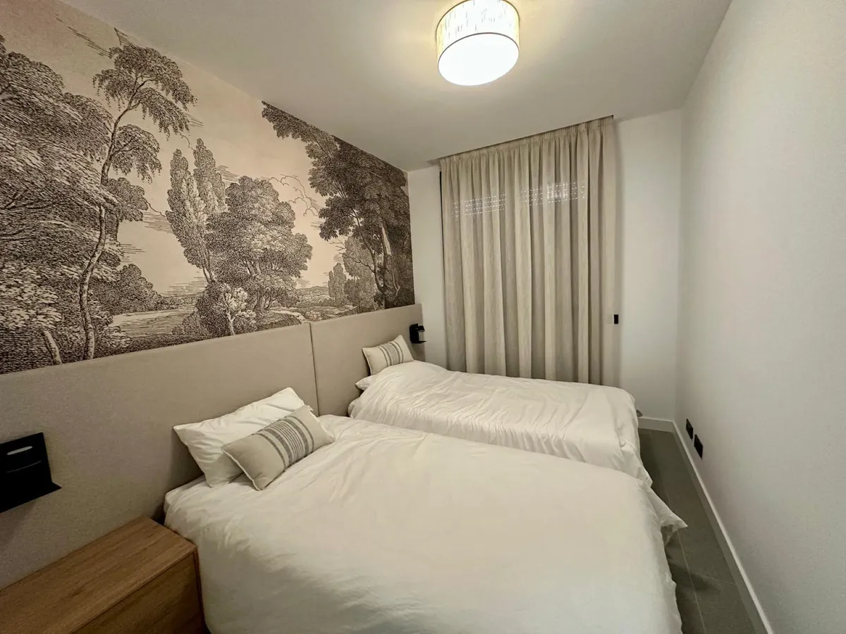 c9d22748-3467-4b9c-b86b-53704fe0aa84