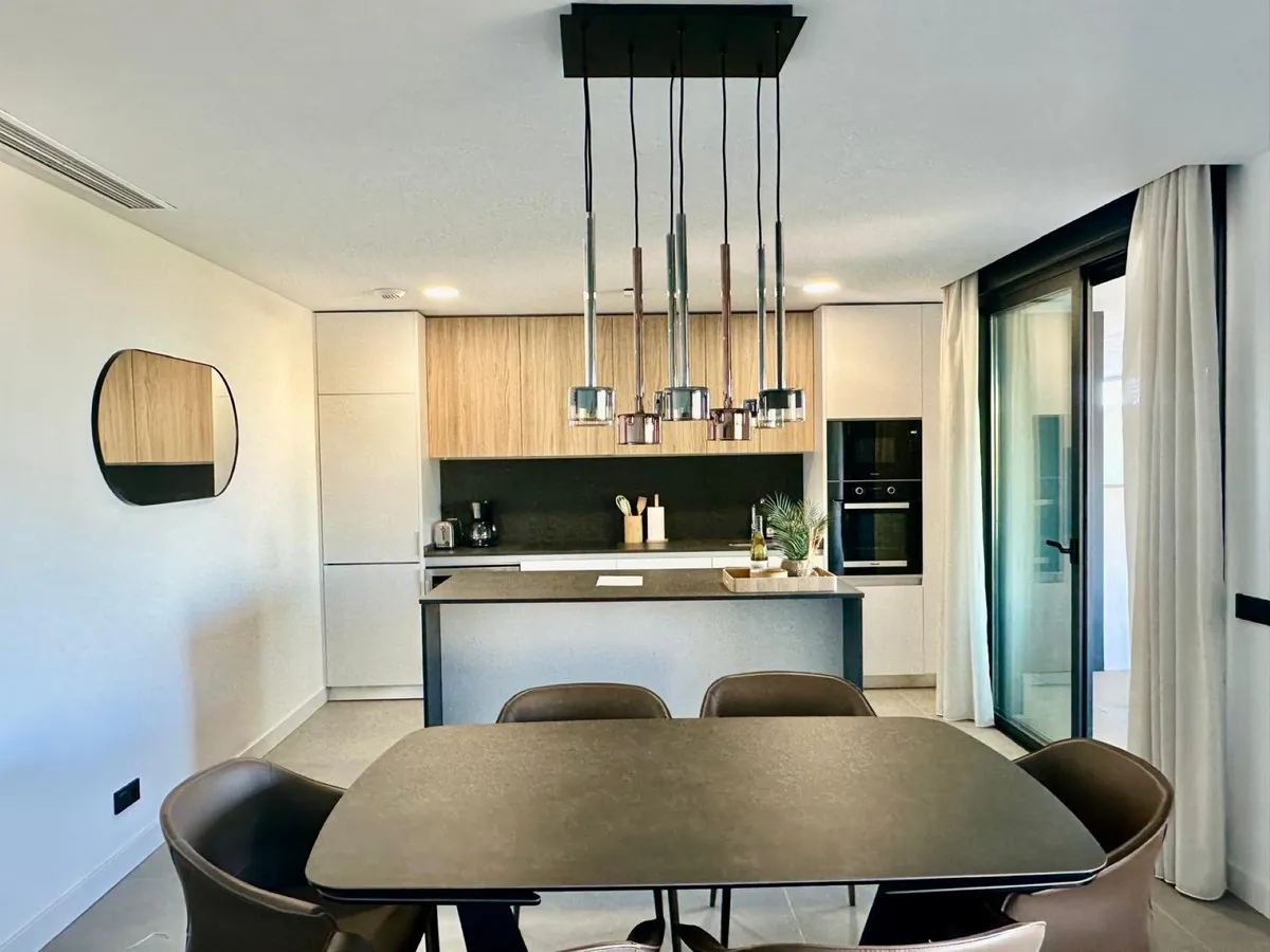 ecba9eba-4627-4c6b-8e98-42f90e253e29