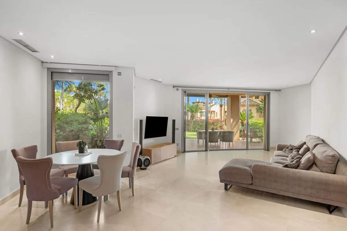 014624a7-23bb-4e9b-8b33-f3d29d3af9d1