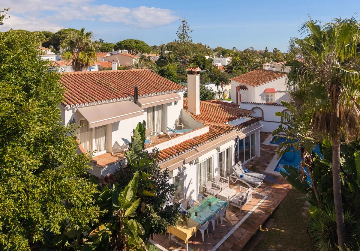 00586bf1-2e07-41ff-a1a1-4b1d5e9ce873