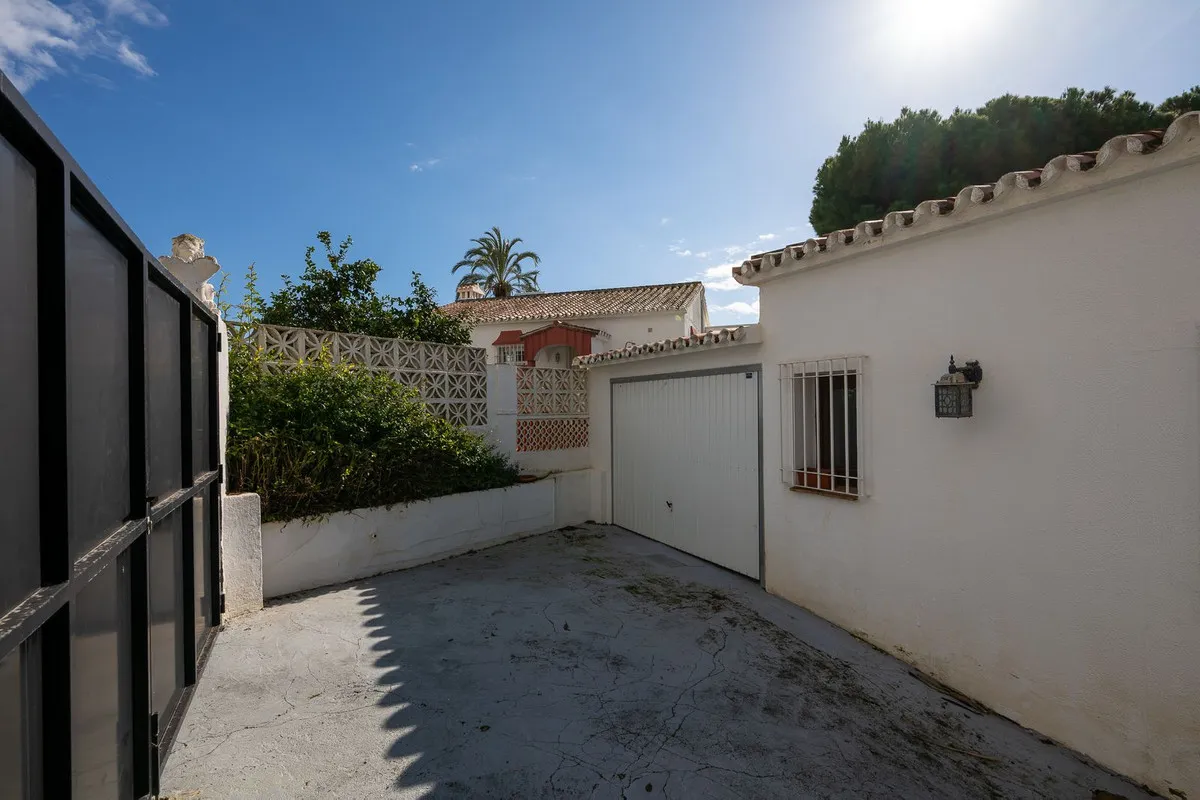 4bff7ad0-6d81-4e42-a3b1-e0948c88ea47