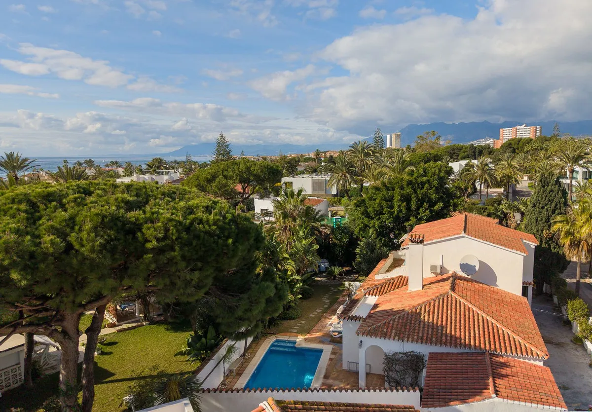 8048163c-a630-441d-91bc-4dfa70f542e1