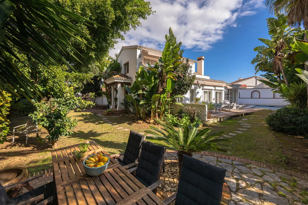 c2347264-5750-42da-a35c-159c6c202396