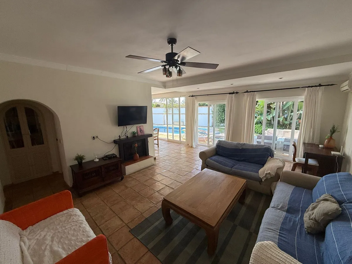 f32e6c64-0f1a-4f2a-969b-c36d672e64af