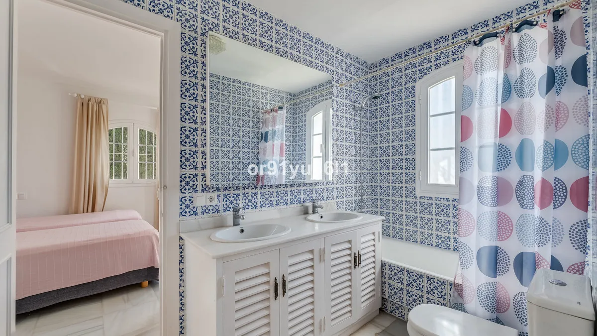 6870d02f-e18e-4b90-adb0-85ba0cde92ed