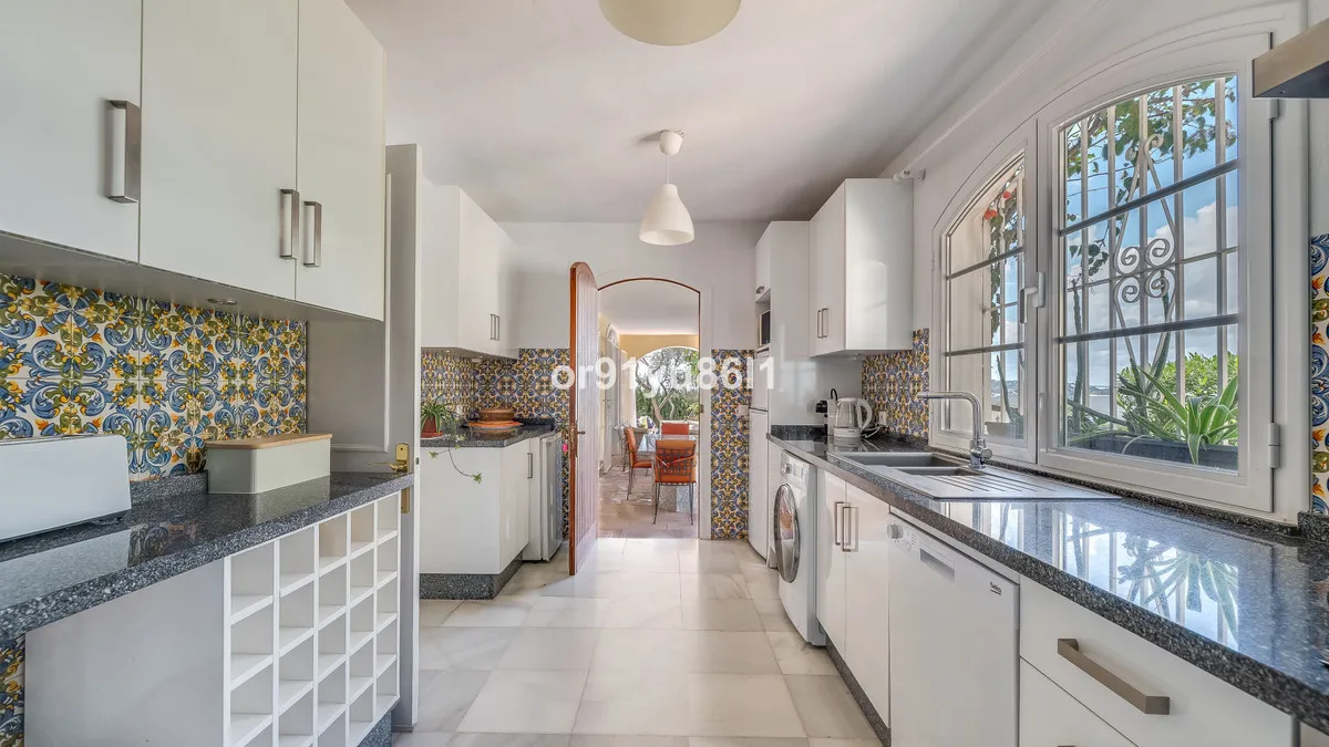 d41452f7-a363-40e0-b847-b82274dce641