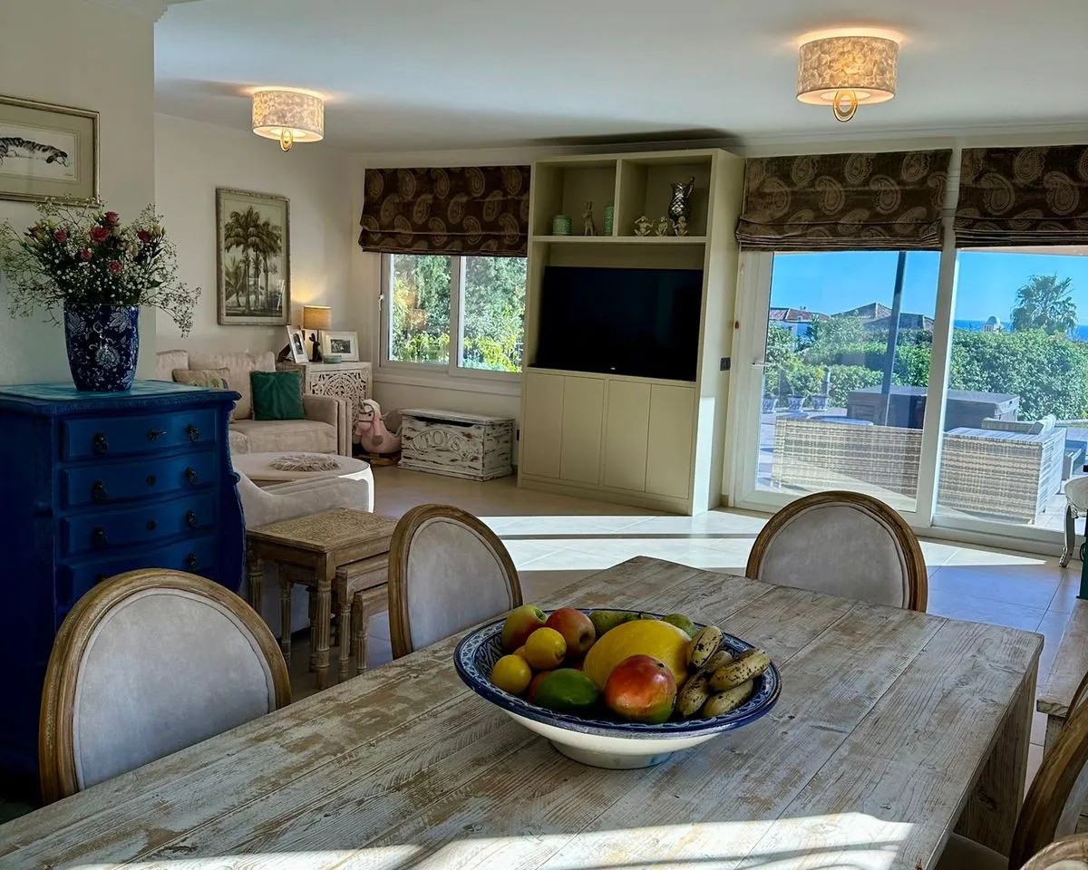 6de1e368-44c5-4ed8-8658-d61d02bad139