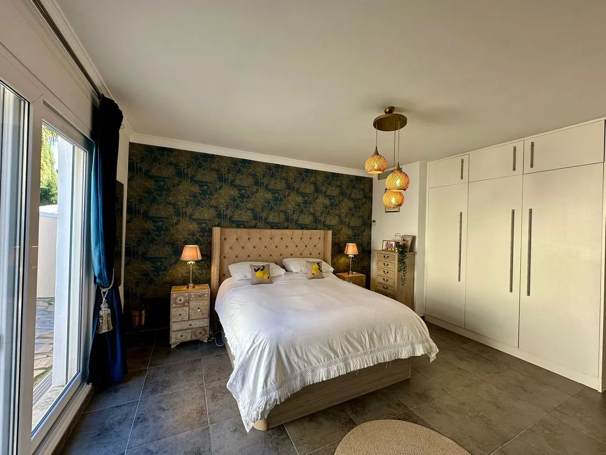 d78c536a-2a48-4f30-87bf-5ed582ec903a