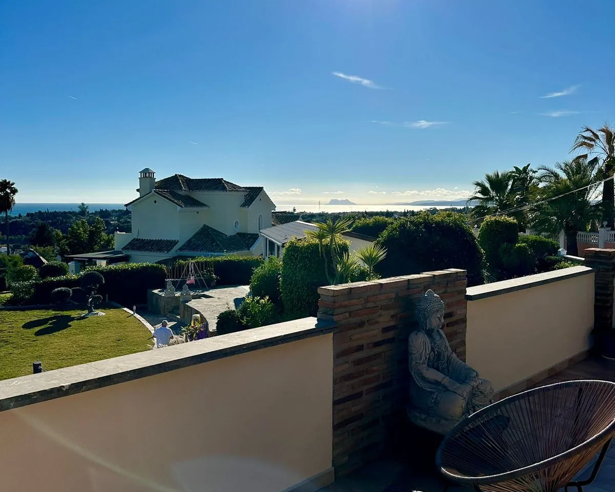 ec30ed19-a6e2-40a0-b8e7-19663595dd5d