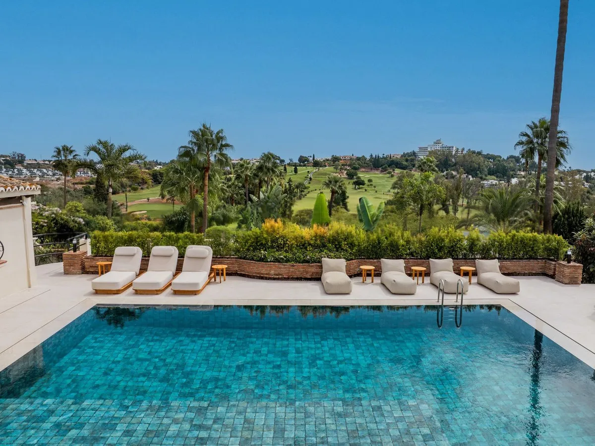 0f6be8f3-2dbc-4d41-9440-cc255787c7d0