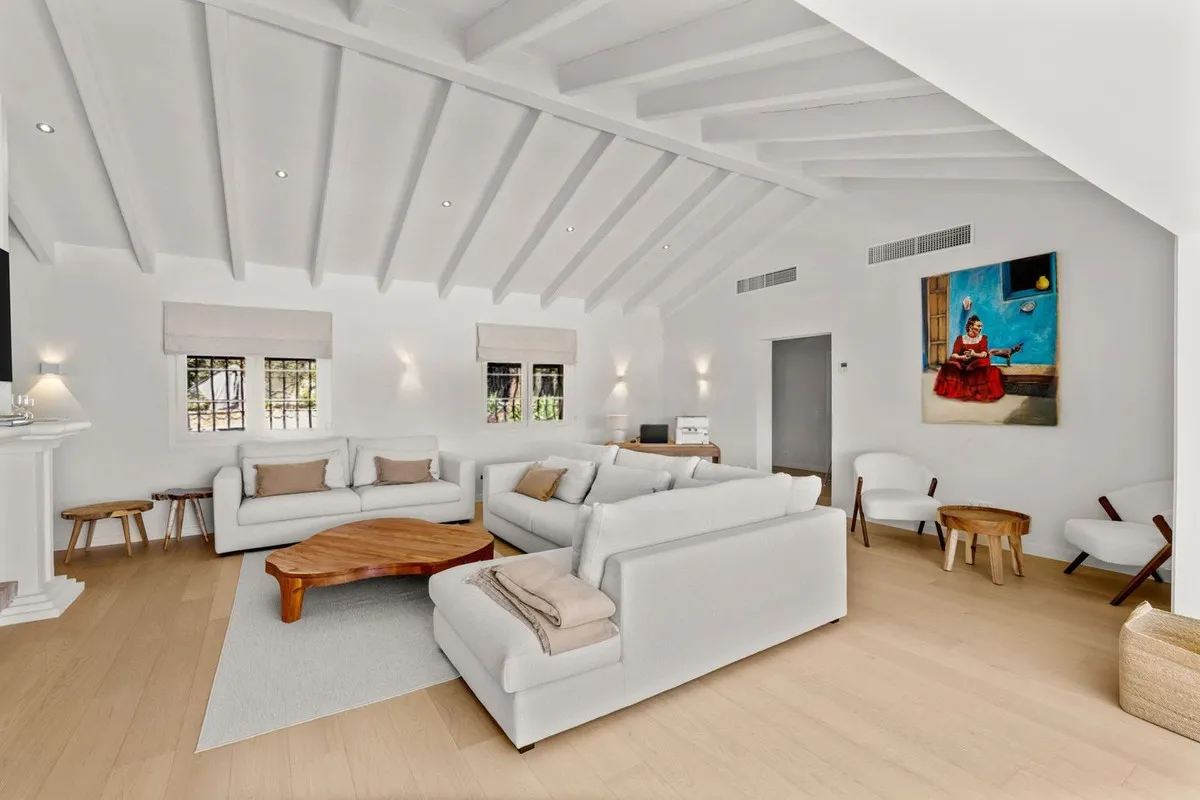 4e48f37e-1a8e-45dc-bfae-57d3f78fba31