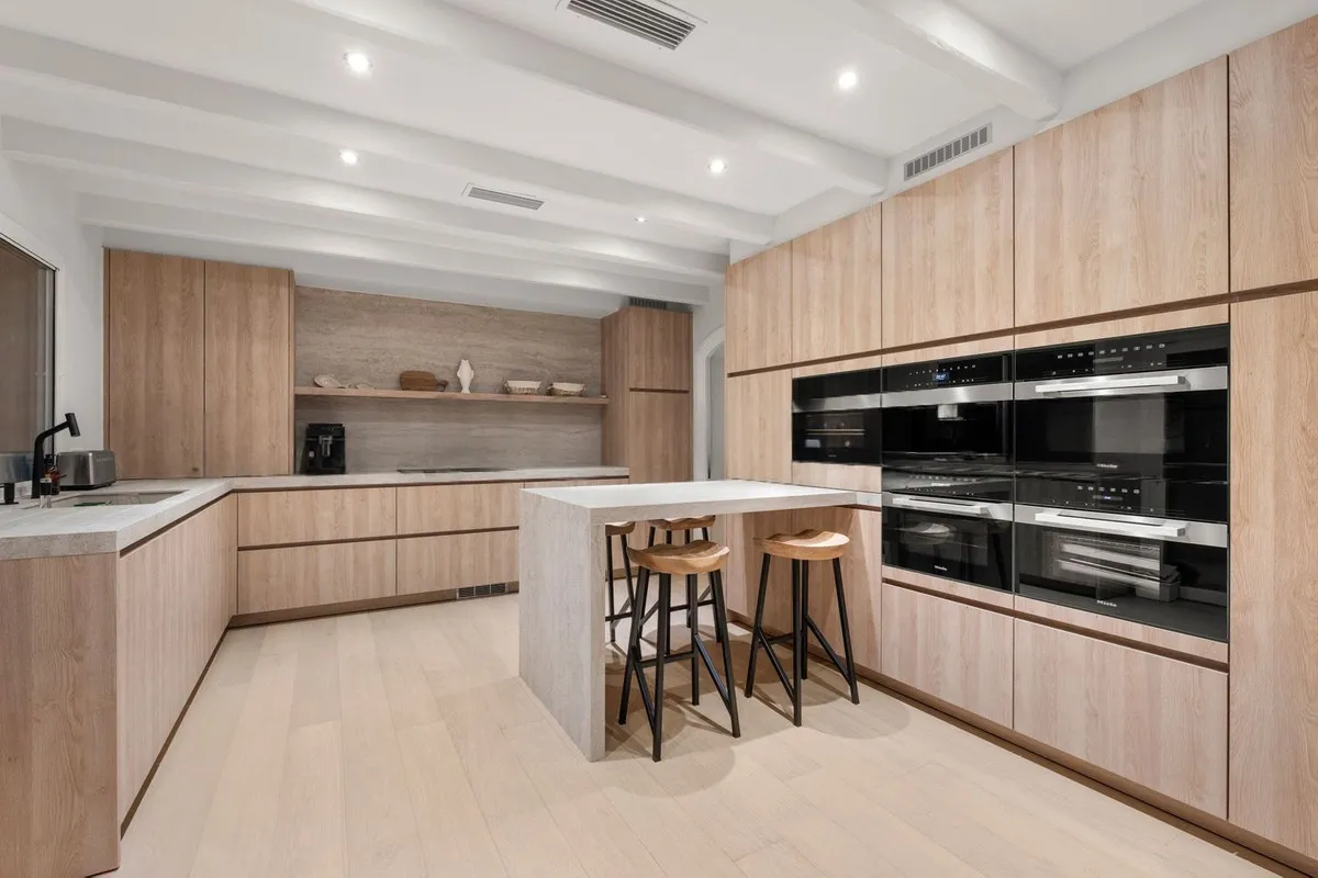 5d4f37a8-77bc-4230-a1b8-2c2dfd1caffa