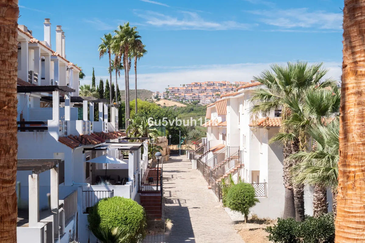 0bae772b-1cd7-428a-ab3c-fa5b6352a7c9