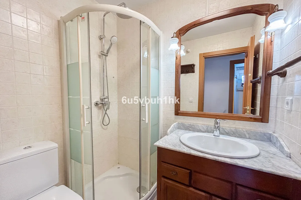 4f677c8a-3984-4d71-844b-d52803914d3e