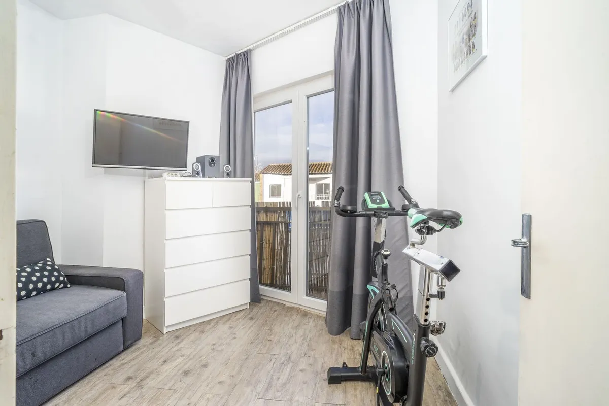 8c8c4686-5448-4934-84ad-8d80ae1d03cc