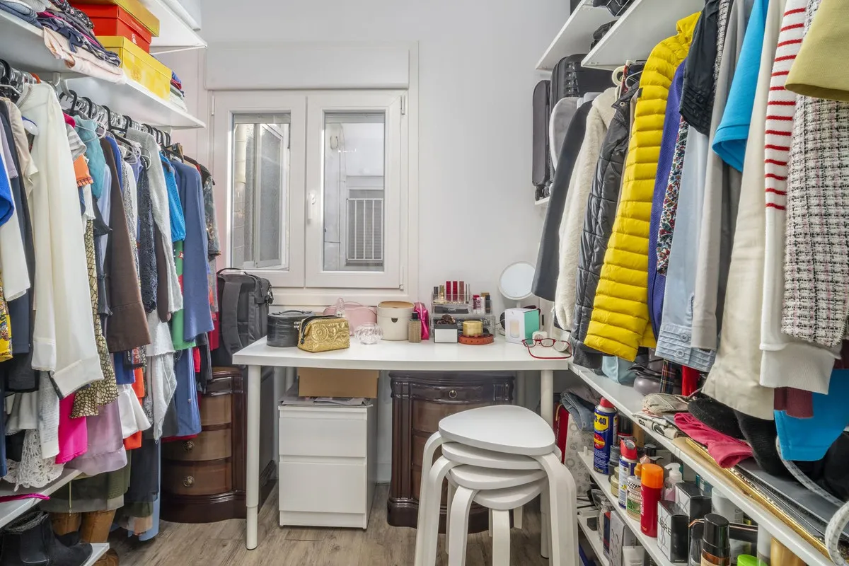 e2c70ca8-41ed-4f02-b6cc-3bace8588c42