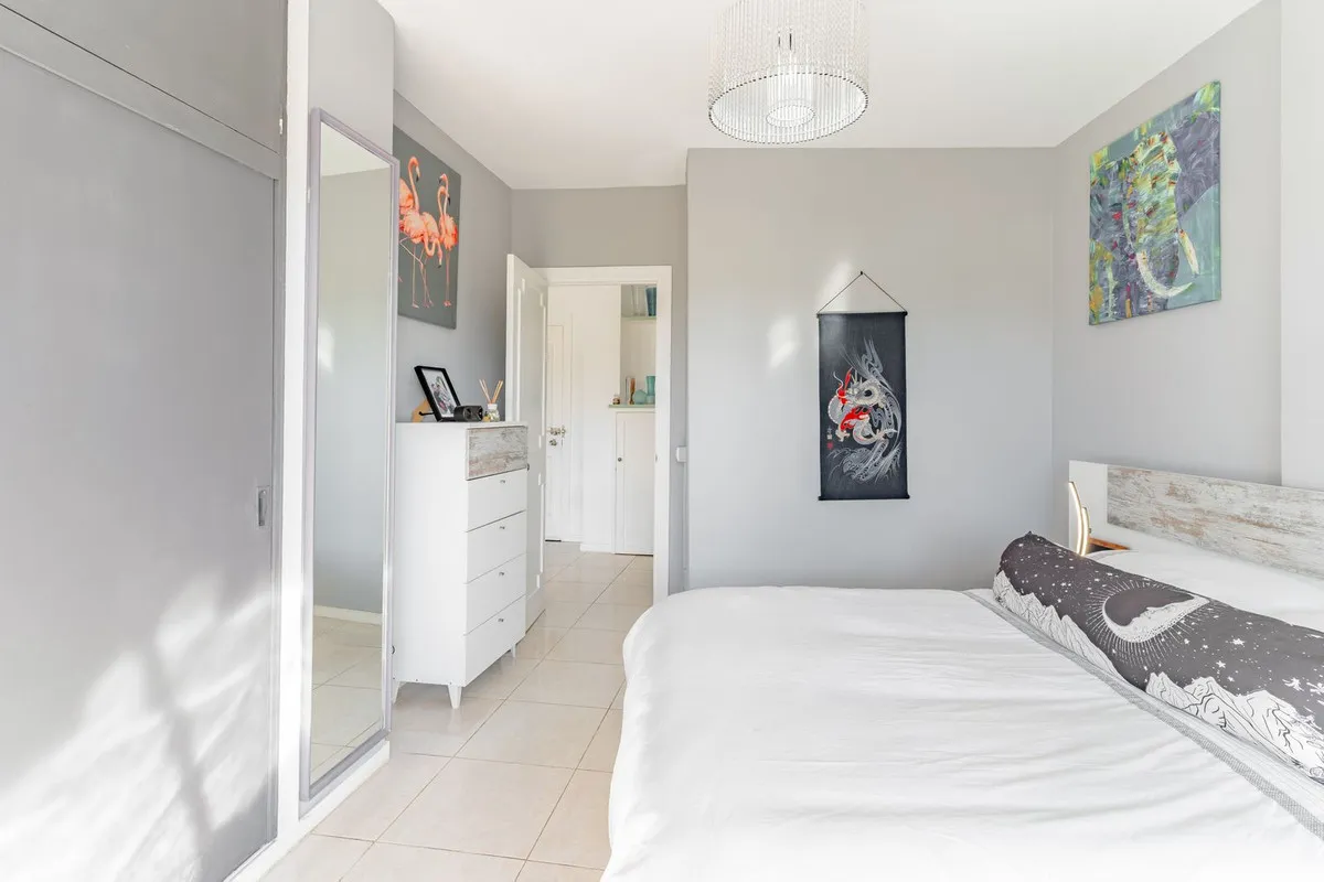 1d10a12b-a850-4bda-8b35-cbced81ccf59