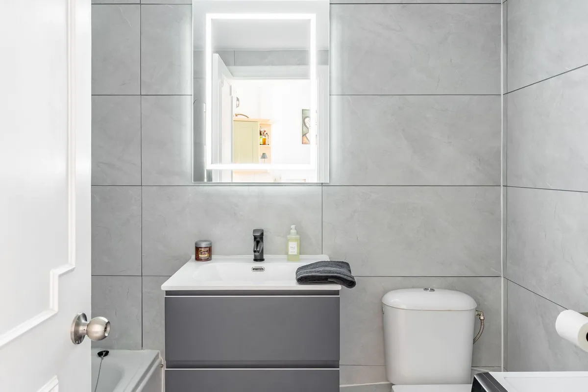 ff5b1b78-2a82-41ec-89bc-937f3cdf7226