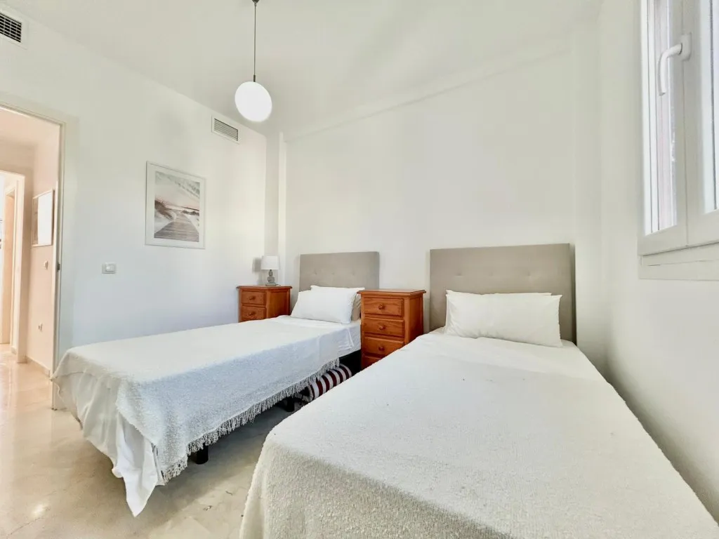 7526b864-ebf3-4d88-9451-d0fb2b8695b7