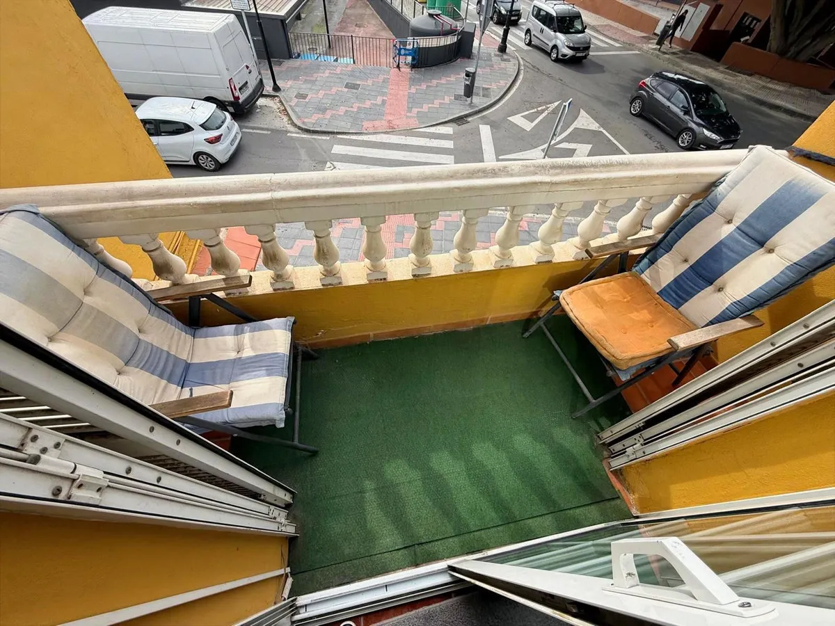 90aff966-e152-4913-b801-d985530cfecc