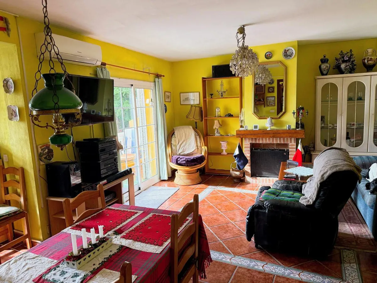 a66fa48c-4000-45a0-8355-da75d8501076