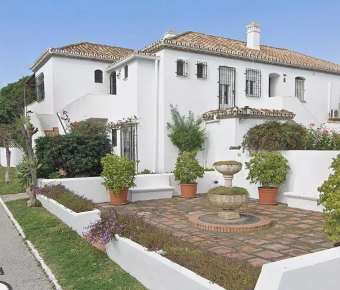 b279b952-86da-4ef8-8c75-17fae89e3bec