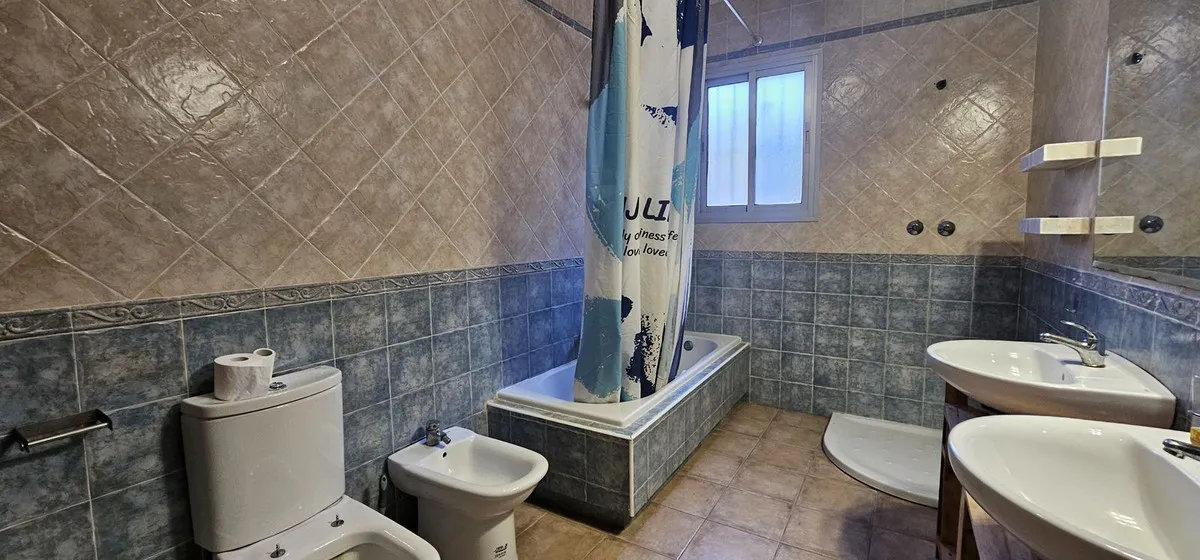 069e832a-e5ec-48e6-8034-88ce3e14b651