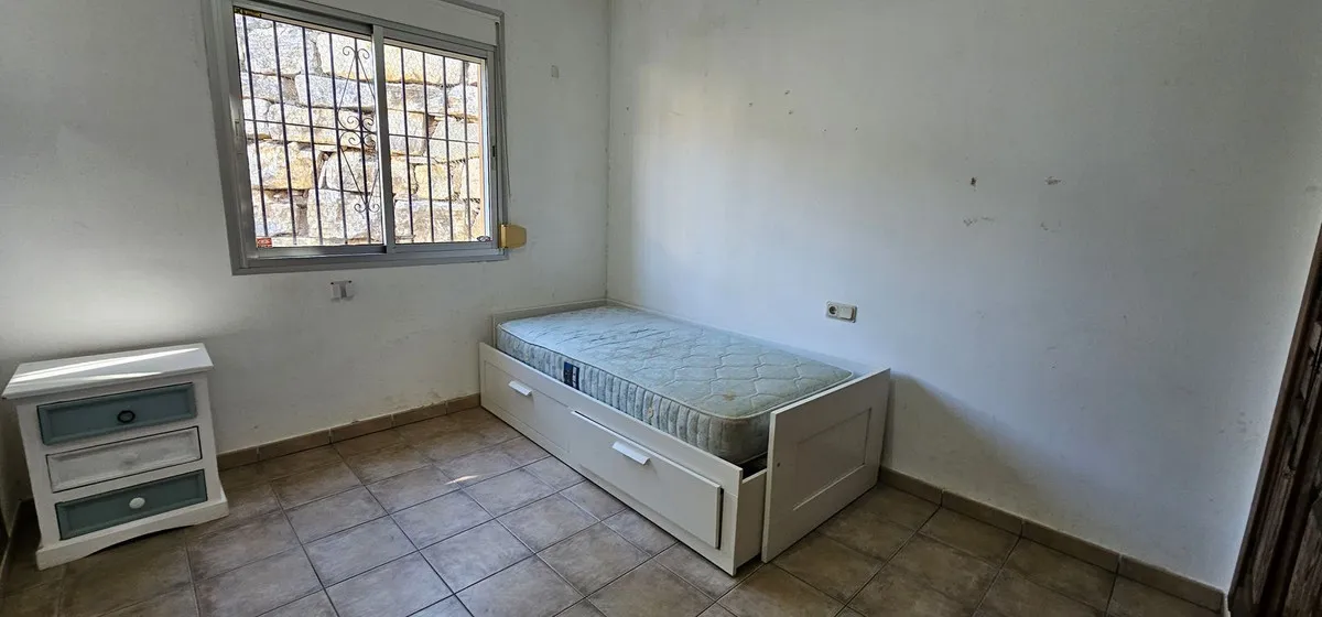 fe3ce947-2536-4ff5-a041-4e32a0d20fa9