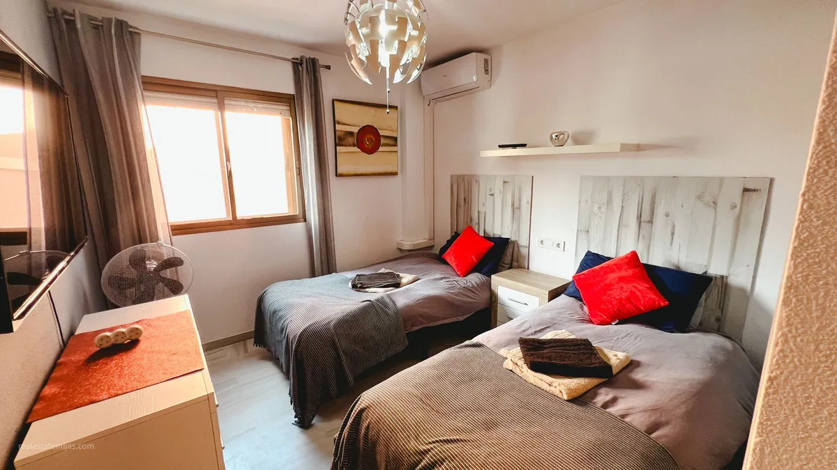 0637d5d2-bf6b-430a-969b-a5b860d07950