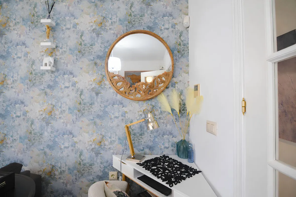 570b8f6d-5304-4495-8e07-d38c7de4074a