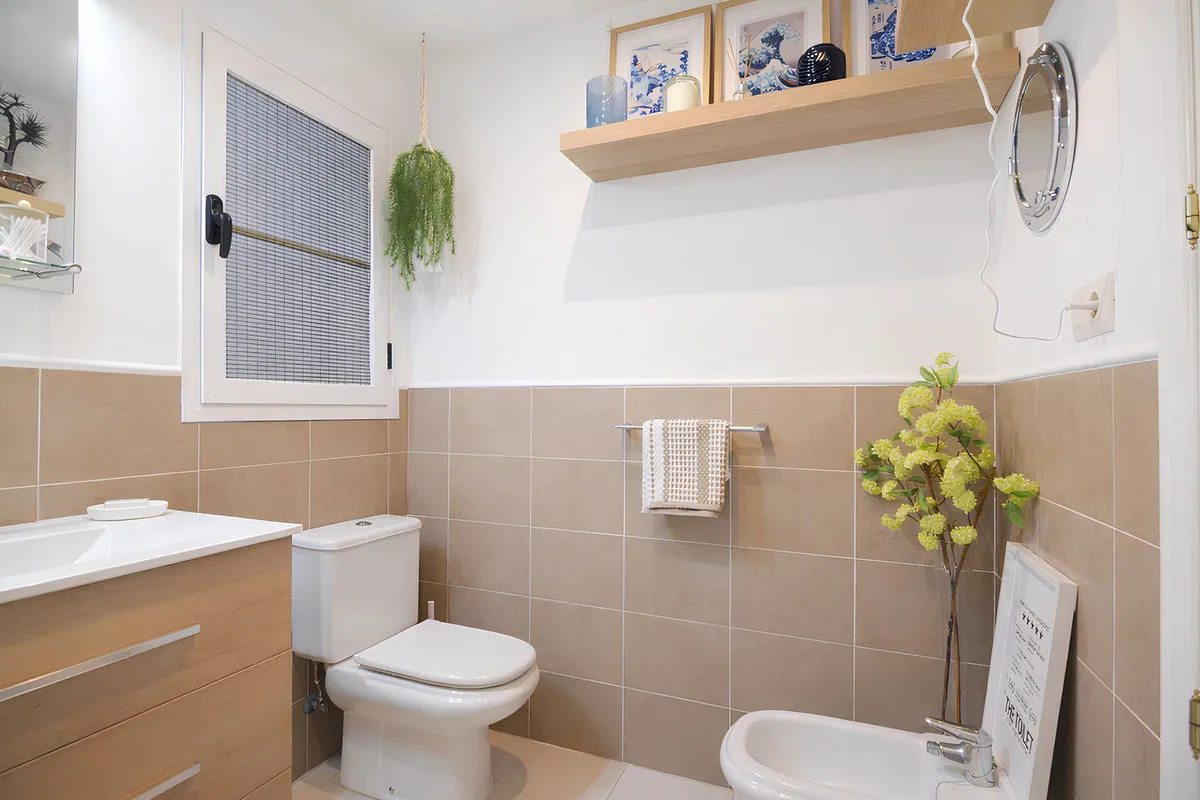 62d8f309-ab74-41b3-8527-8a9cf2dca63f