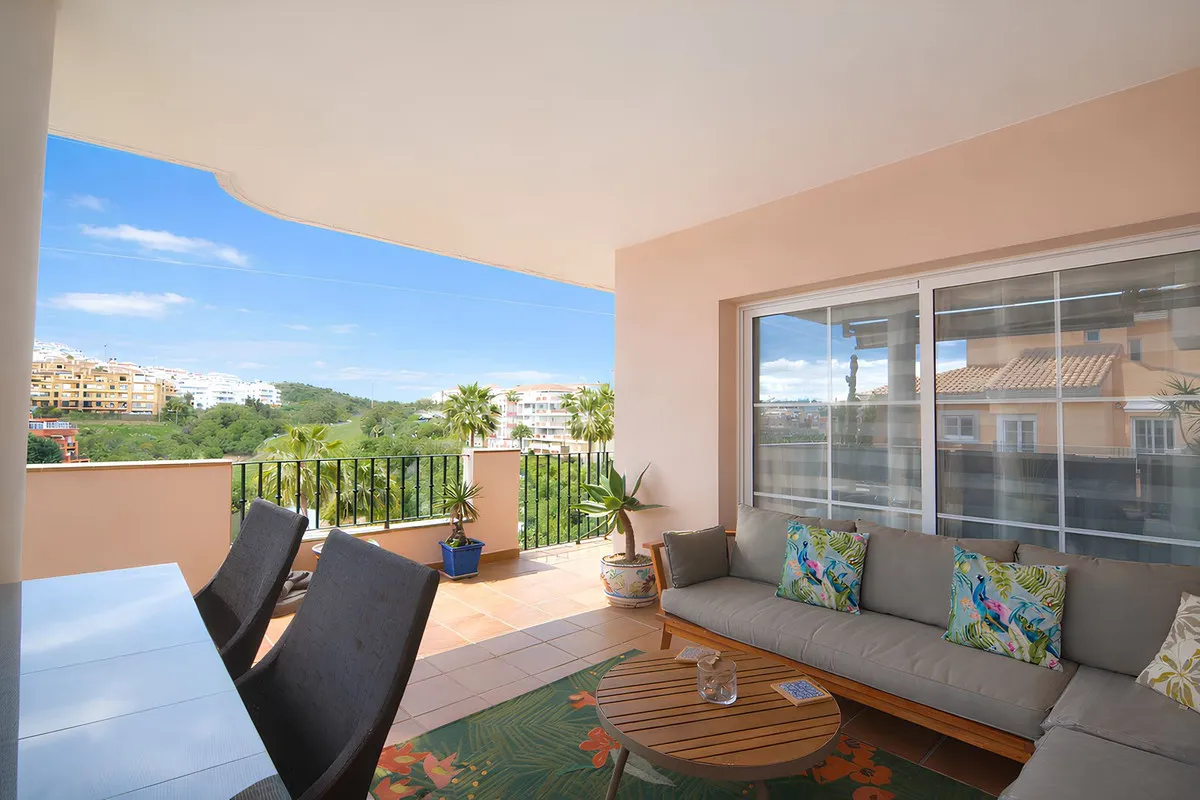Riviera del Sol Panoramic Golf View Apartment