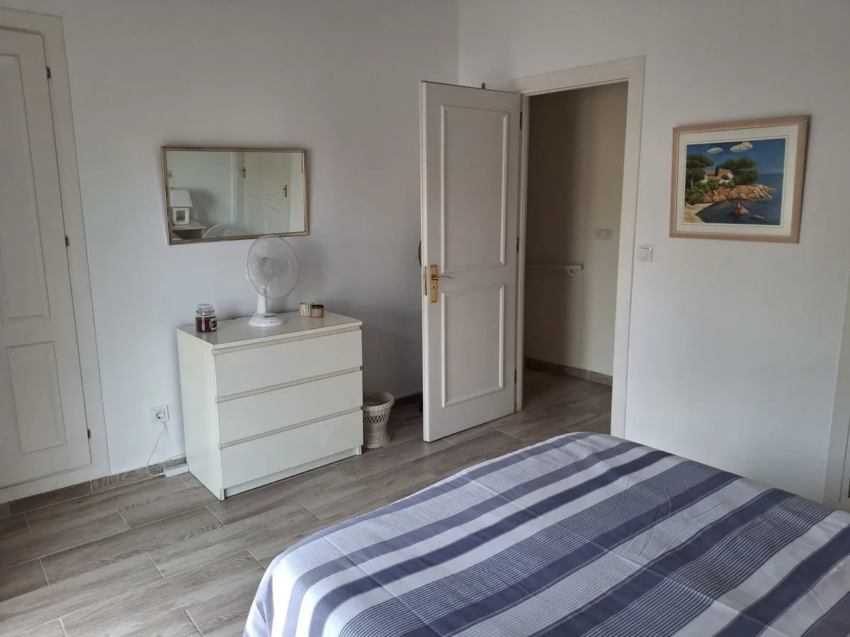 71e702ef-3283-4bbf-8eee-f2bf62c9080e