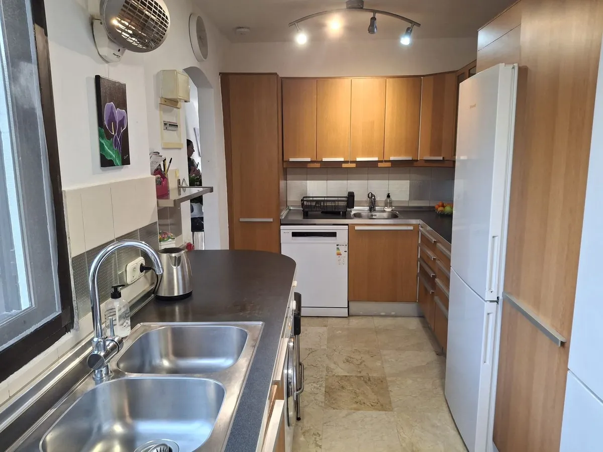 9bef3185-e3c4-4e10-a944-1c23ed060a1f