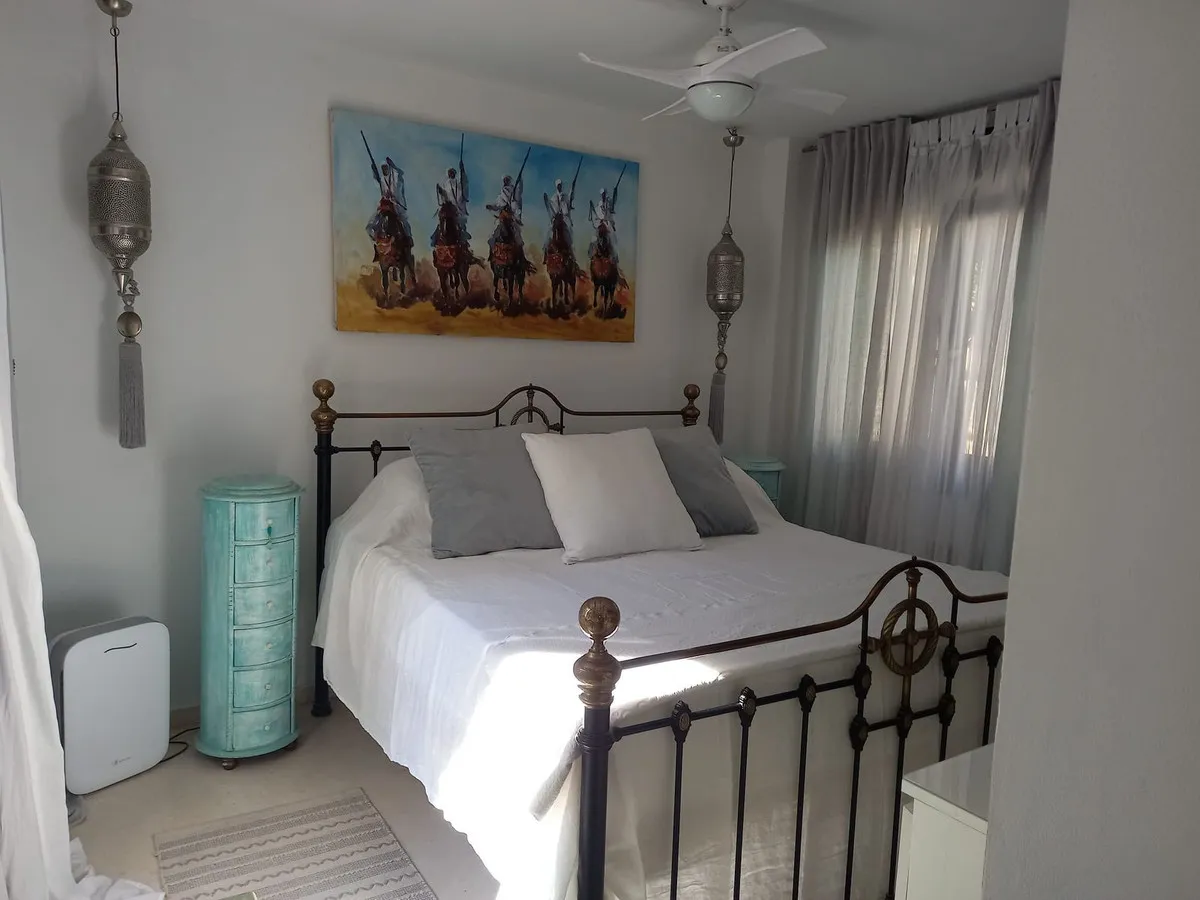 17d40874-c017-4a5e-9c95-f86d886e91a7