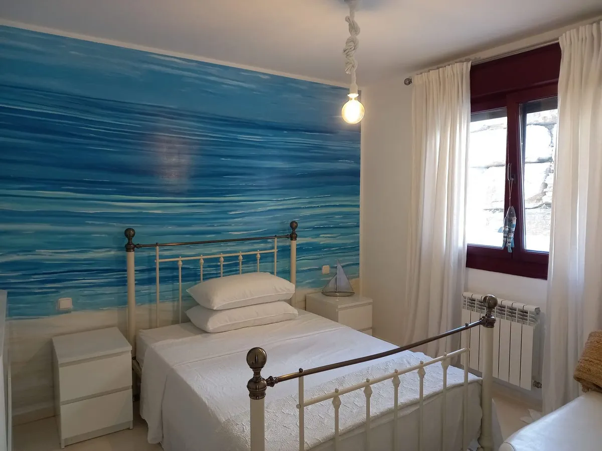 1c7b569c-837a-4957-9a5e-64d9a085d92f