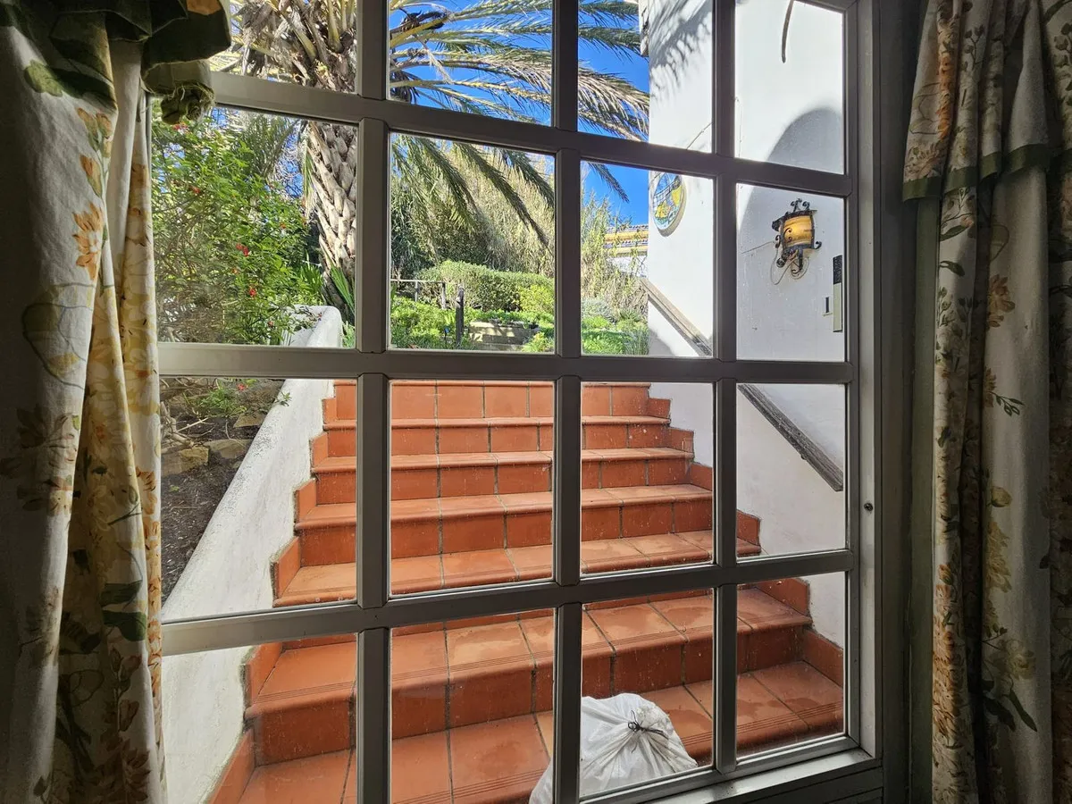 40824a60-29a4-4b5c-90e7-f2b2693eb4b2