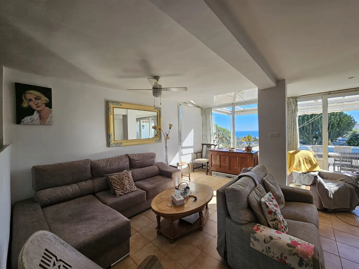 dbf8637f-872f-4091-bb82-dc06c1b2a02b