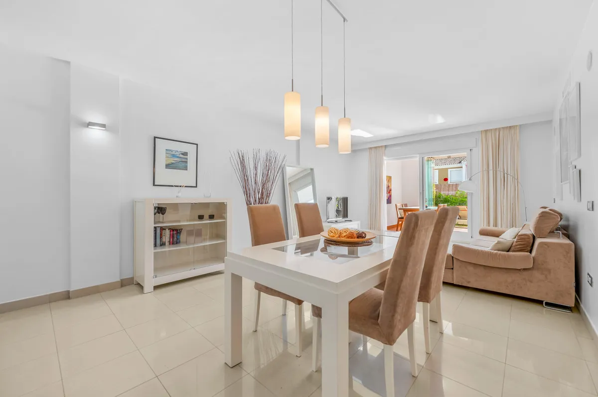 10366bdf-c304-4707-ad03-071572efb9b0