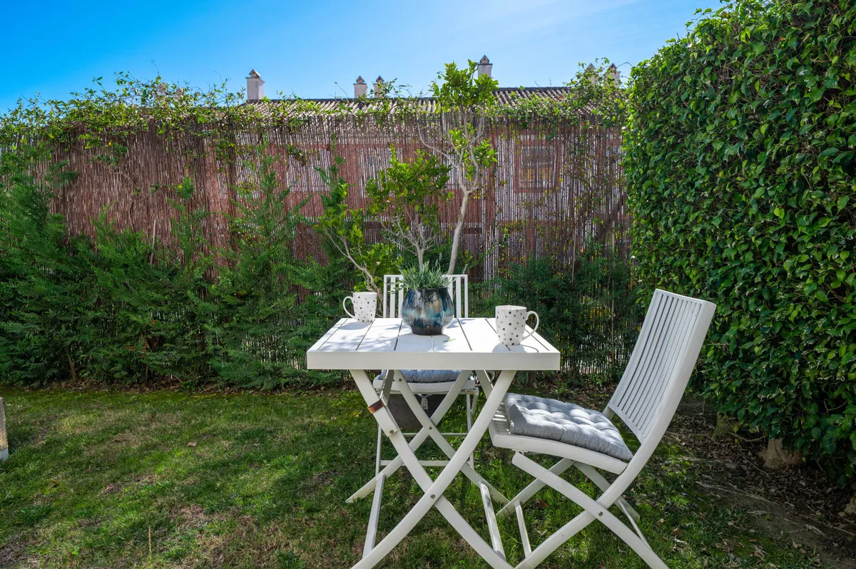 1ede2cd2-7f06-451d-93ee-bfbc0333fedb