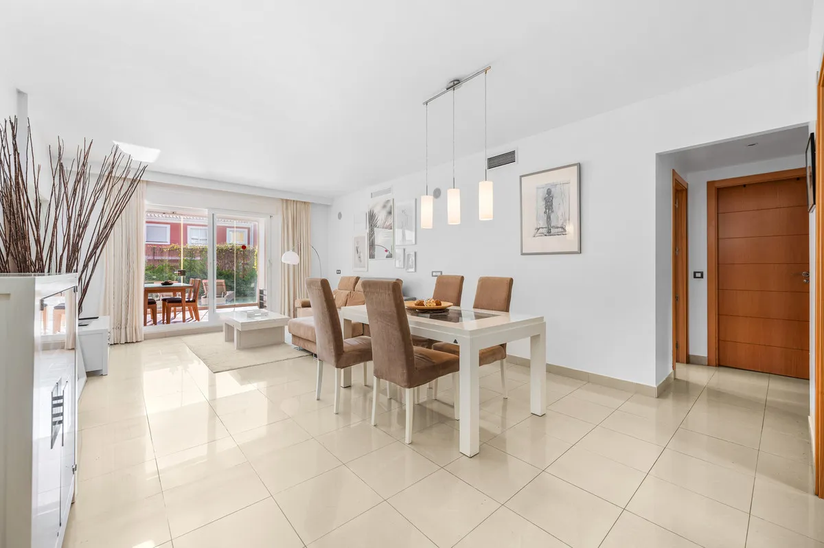 3cdb3f43-a50d-4a7b-a3d5-3c39b5aa4d9d