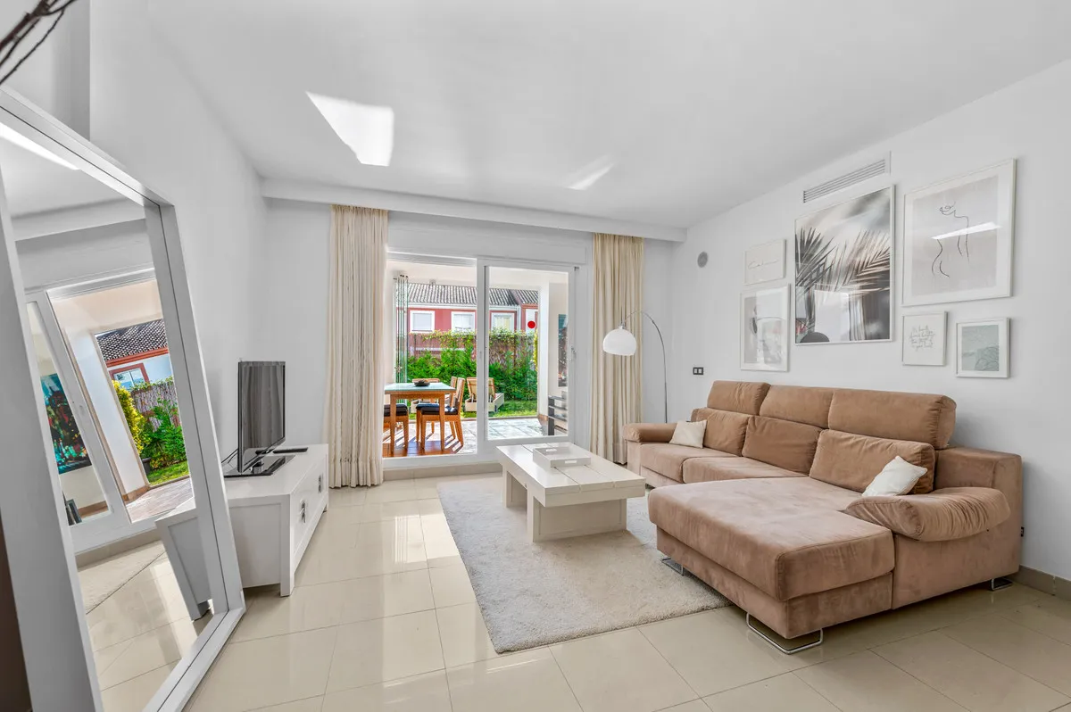 7d5a2d8f-f34b-452c-9d4e-937b1e6a69e4