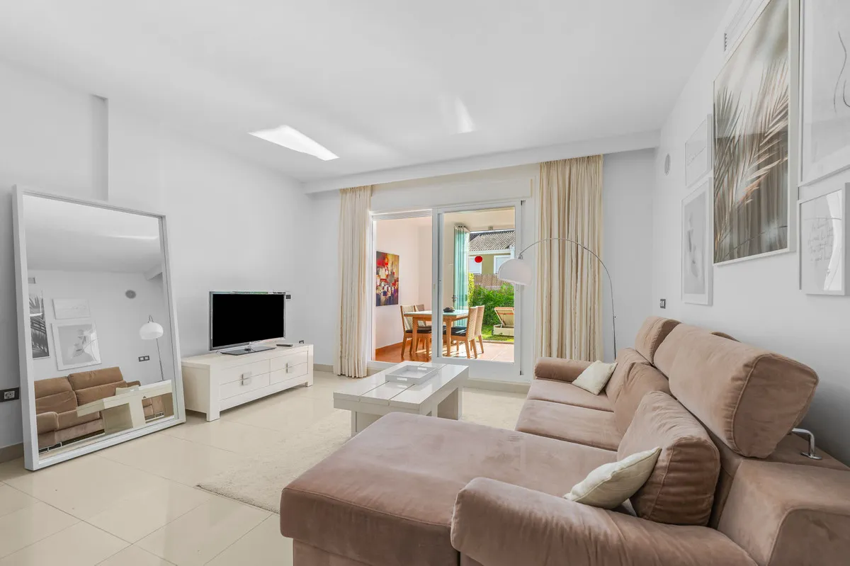 d66915d0-1827-4b64-bbaa-60a71cfe9a72