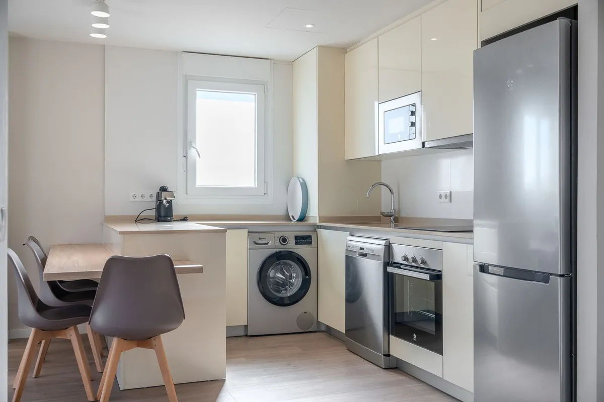 04eee94f-a897-4ce3-8bc5-d35de5acf082