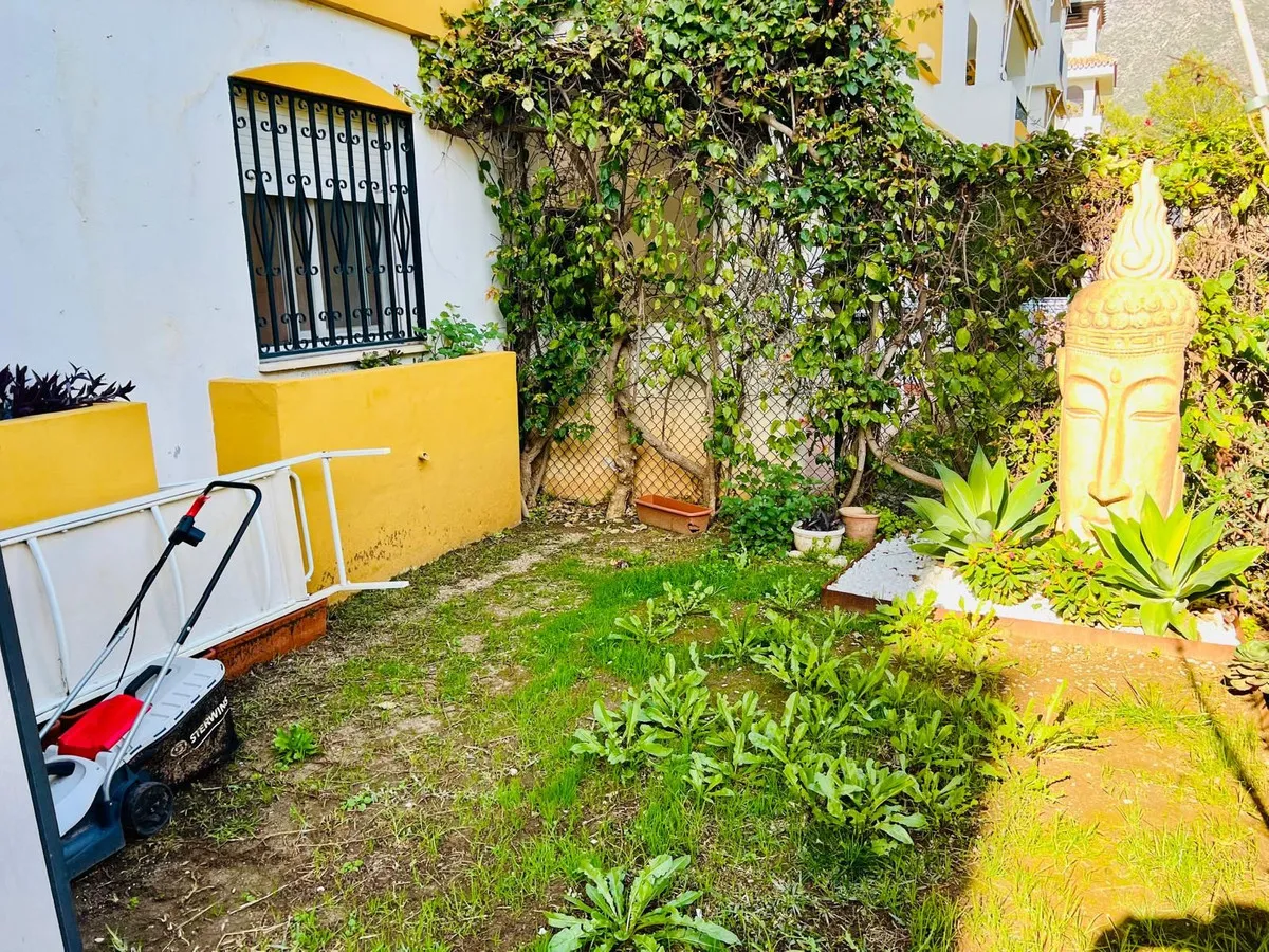 5b8d9ec9-ac14-45dd-a42d-510f8e173a4d