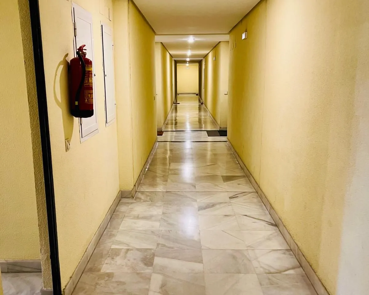 b7ade7c3-0d92-4141-beda-fbffbdc6ce72